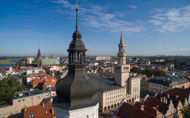 Widok na Ratusz w Opolu